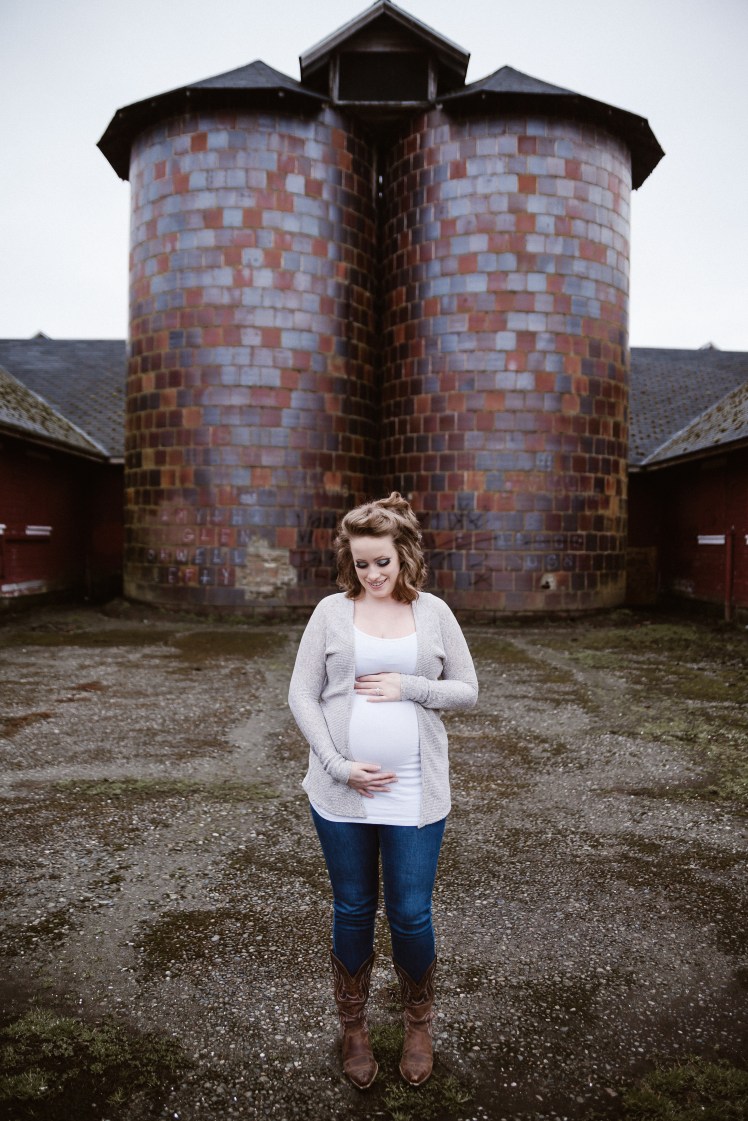 Meghan Cressotti Maternity 2017-8